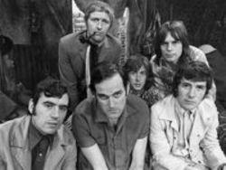 Przycinanie mp3 piosenek Monty Python za darmo online.