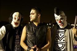 Przycinanie mp3 piosenek Mafia Clowns za darmo online.