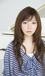 Przycinanie mp3 piosenek Yui Makino za darmo online.