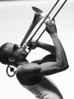 Przycinanie mp3 piosenek Trombone Shorty za darmo online.